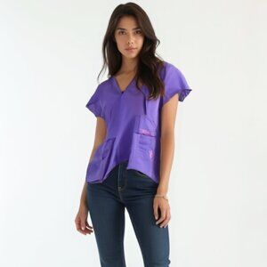 🌟Wonder flex scrub top XS